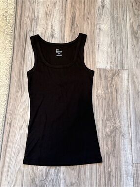Felina Black Ribbed Scoop Neck Tank NWOT